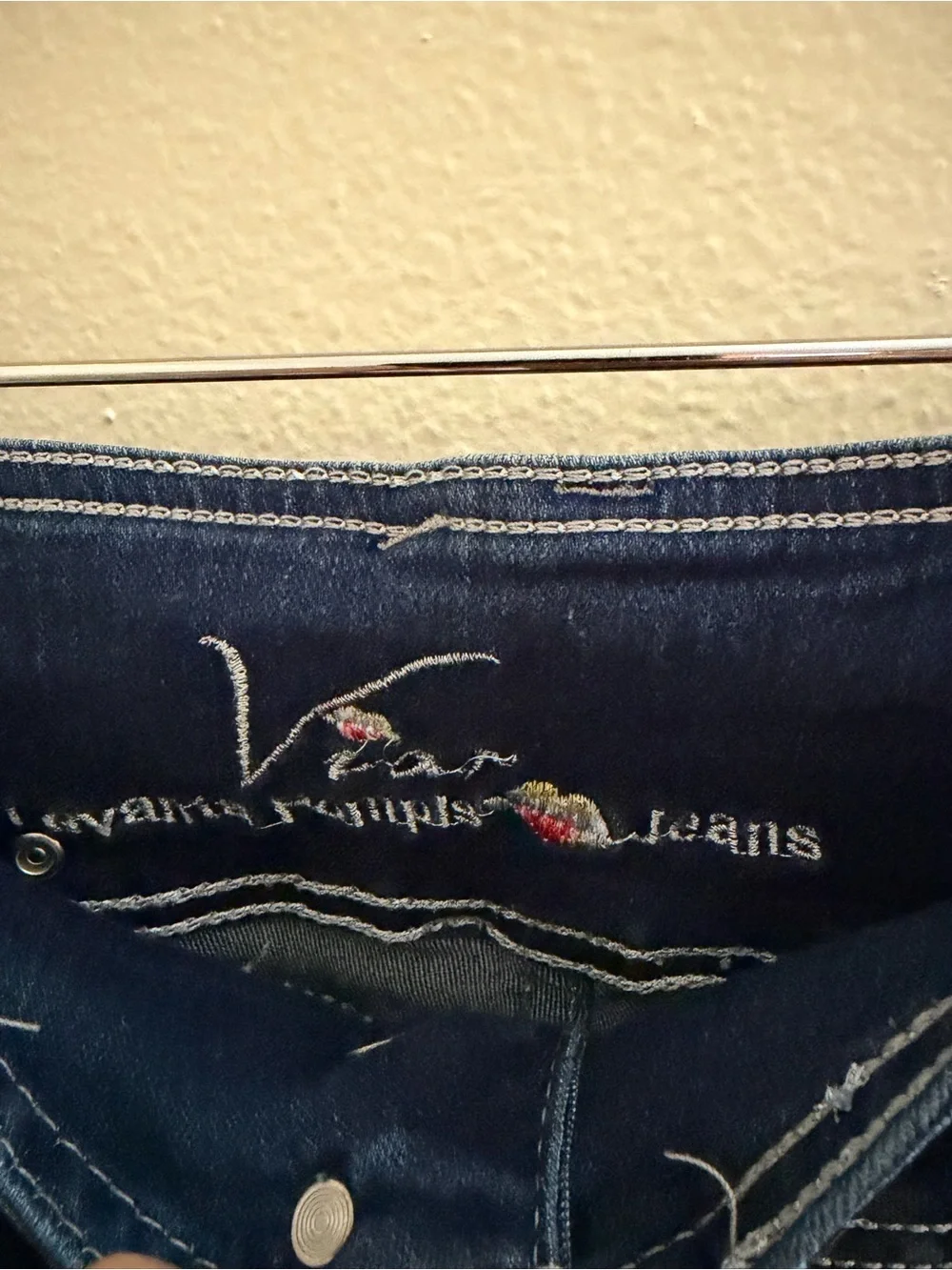 Vior Levanta Pompis Dark Wash High Rise Denim Shorts Stretch Cuffed Size 3